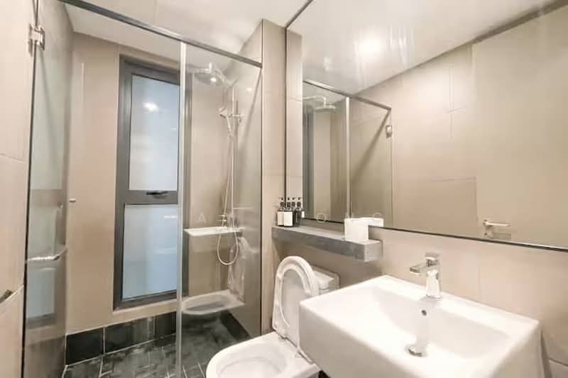 Service Residence for Rent at Bloomsvale Menara Vista Petaling - May Liong - Bathroom - PropertyGuru.com.my