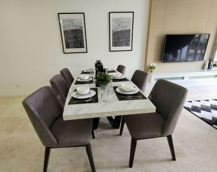 Terraced House for Sale in Johor Bahru (Johor) - Ronald Mak - Dining Room - PropertyGuru.com.my