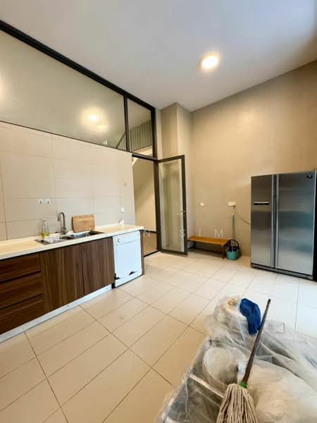 3-storey Terraced House for Rent in The Mansions (Desa Parkcity) - Kean Sim - Kitchen - PropertyGuru.com.my