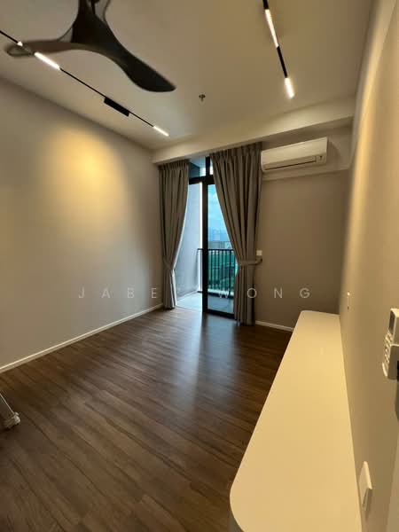 Servis Apartment untuk Disewa di The Mate @ Damansara Jaya - Jabez Wong - Living Room - PropertyGuru.com.my