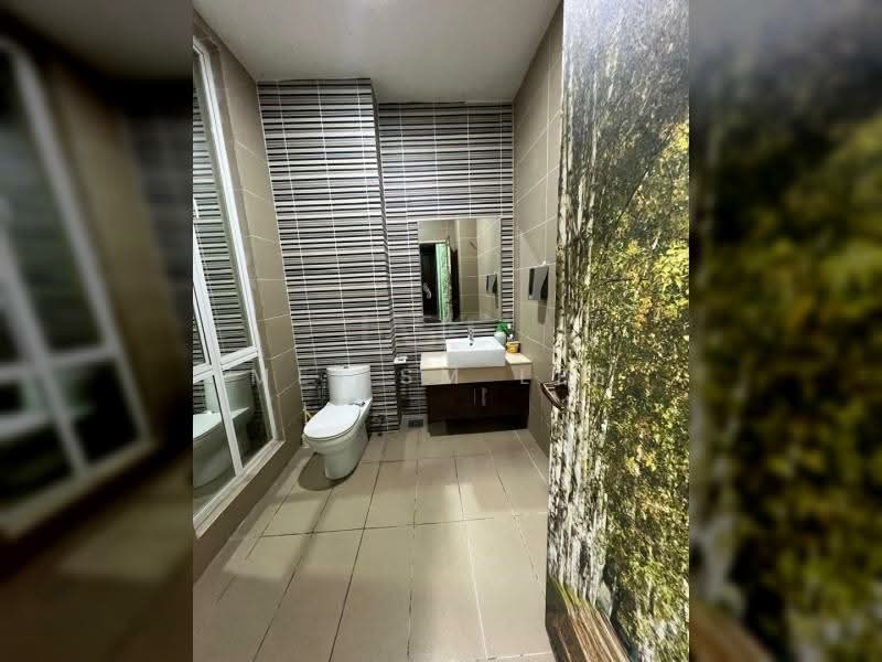 Rumah Banglo untuk Dijual di Bandar Tun Hussein Onn (Cheras) - Mei SM Lee - Avenue 6 Bandar Tun Hussein Onn Bathroom - PropertyGuru.com.my