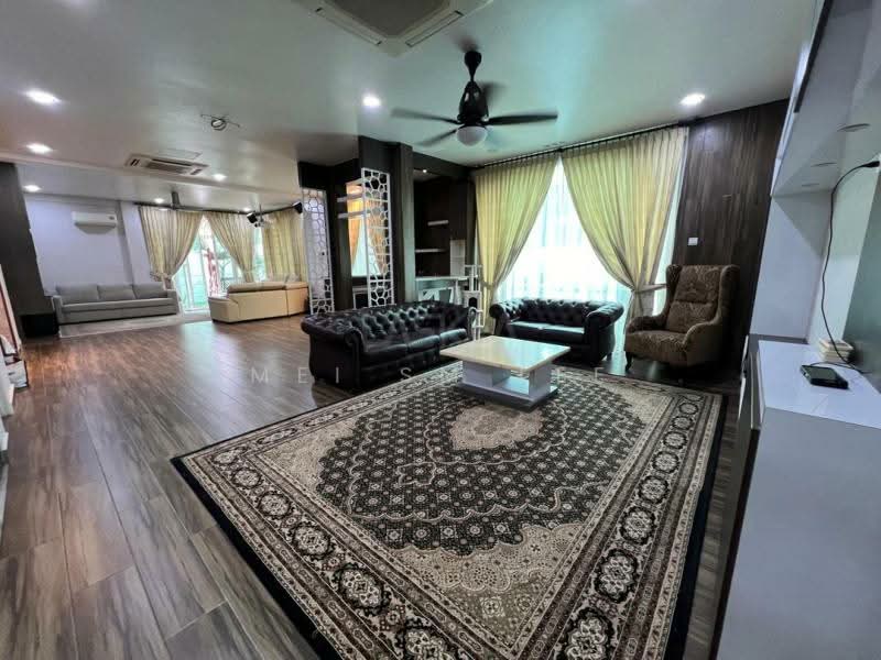 Rumah Banglo untuk Dijual di Bandar Tun Hussein Onn (Cheras) - Mei SM Lee - Avenue 6 BTHO Living Room - PropertyGuru.com.my