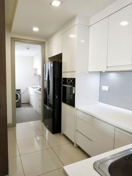 Kondominium untuk Disewa di The Westside One - Rex Tan - Kitchen - PropertyGuru.com.my