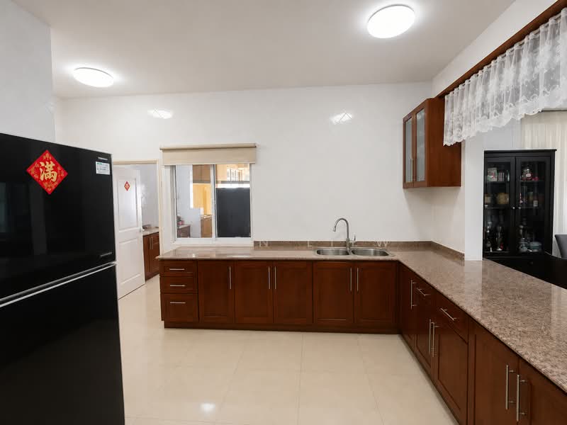 Condominium for Sale at La Grande Kiara - Allen Liew - Kitchen - PropertyGuru.com.my