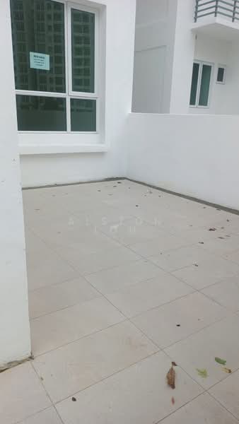 Kondominium untuk Dijual di Lucerne Residences - Alston Loh - Exterior - PropertyGuru.com.my