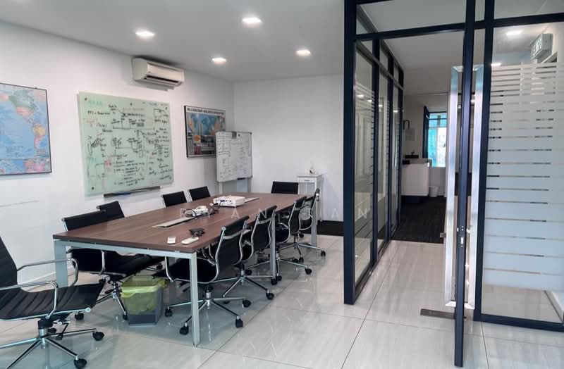 Shop / Office for Rent in Kampung Sungai Kayu Ara (Petaling Jaya) - Ryan Tan - Interior - PropertyGuru.com.my