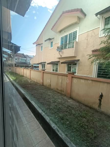 2-storey Terraced House for Sale in Ipoh (Perak) - Vivian Foong - Exterior - PropertyGuru.com.my