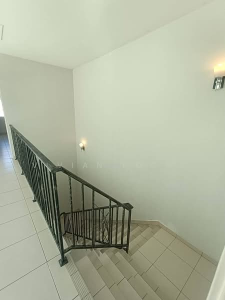 2-storey Terraced House for Sale in Ipoh (Perak) - Vivian Foong - Corridor - PropertyGuru.com.my