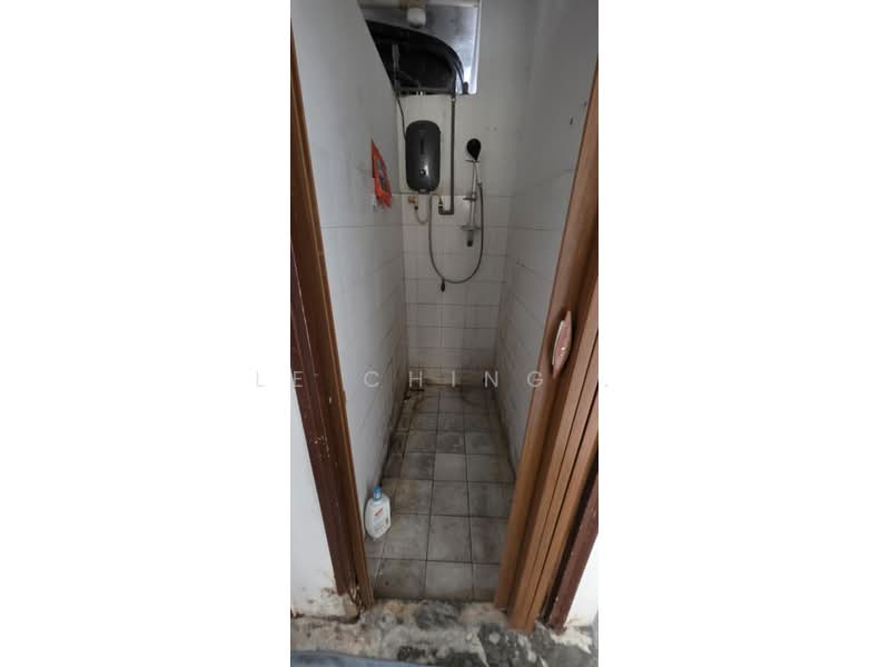 Flat for Rent at Jasa - Le Ching . - Bathroom - PropertyGuru.com.my