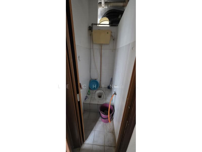 Flat for Rent at Jasa - Le Ching . - Bathroom - PropertyGuru.com.my