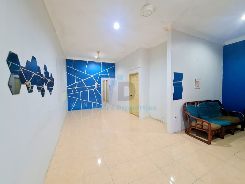Rumah Teres 1 Tingkat untuk Dijual di Gong Badak (Kuala Nerus) - Irmantaha Tamin - Living Room - PropertyGuru.com.my