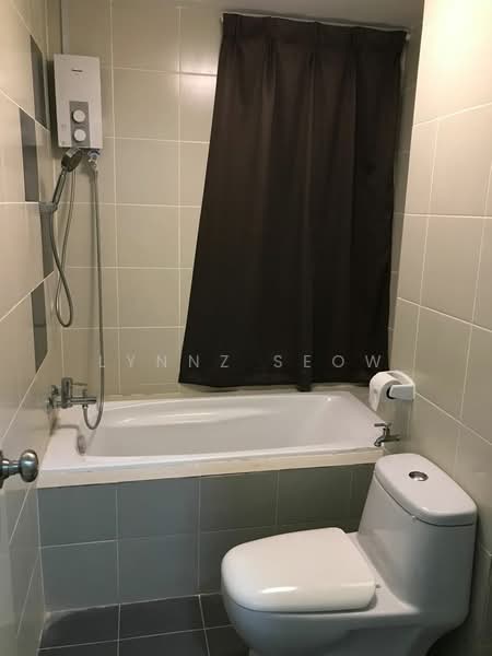 Condominium for Rent at The Peak Residences - Lynnz Seow - Bathroom - PropertyGuru.com.my