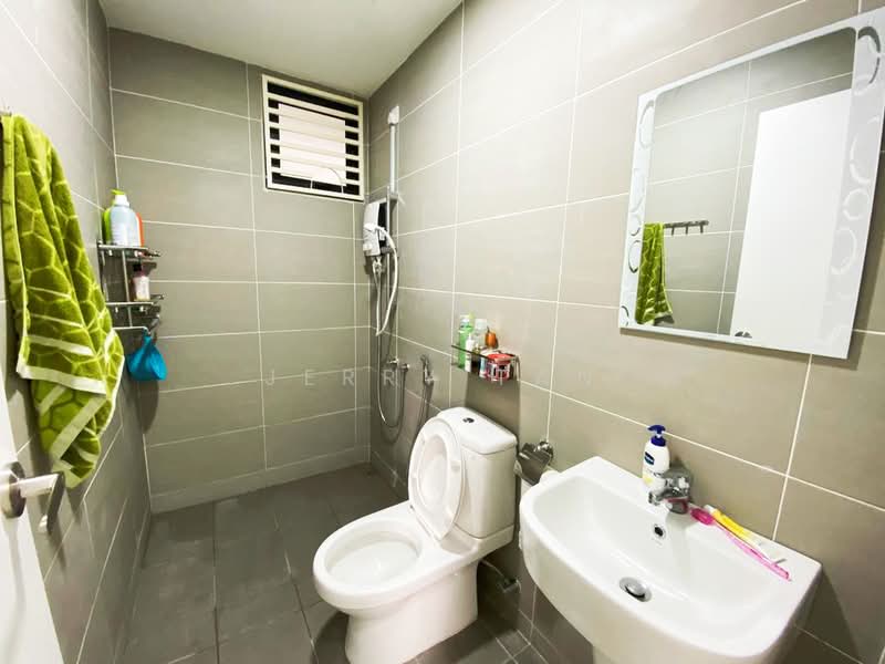 Kondominium untuk Disewa di Artis 3 Residence - Jerry Tan - Bathroom - PropertyGuru.com.my