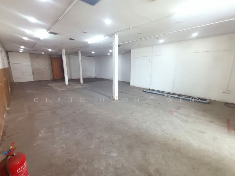 Shop / Office for Sale in Sungai Rengit (Pengerang) - Chang Hoong Wen - Interior - PropertyGuru.com.my