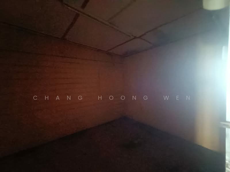 Shop / Office for Sale in Sungai Rengit (Pengerang) - Chang Hoong Wen - Interior - PropertyGuru.com.my