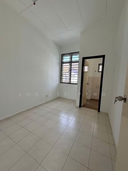 Rumah Teres 2 Tingkat untuk Dijual di Taman Kempas Indah (Tebrau) - Cora Loh - PropertyGuru.com.my