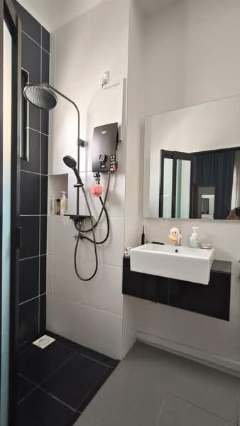 Rumah Teres 2-Tingkat untuk Dijual di Eco Botanic (Iskandar Puteri (Nusajaya)) - William Tay - Bathroom - PropertyGuru.com.my