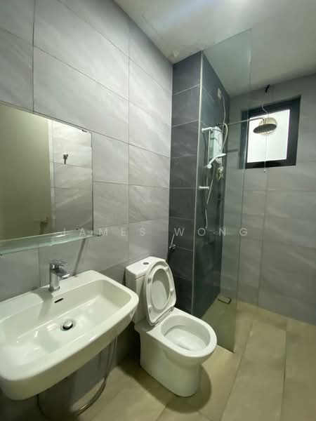 Kondominium untuk Disewa di Bennington Residences @ SkyArena - James Wong - Bathroom - PropertyGuru.com.my