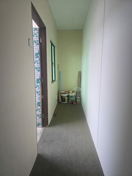 Office for Rent in Bukit Jambul (Penang) - A Ee Ee - Corridor - PropertyGuru.com.my