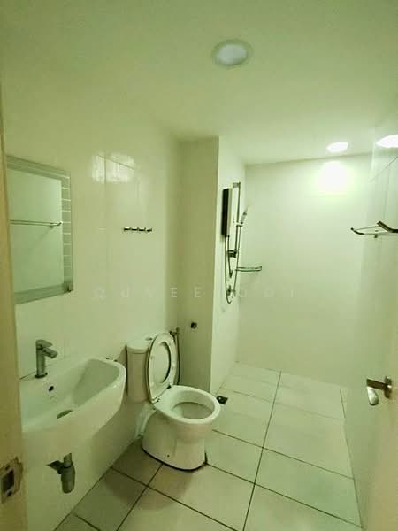 Condominium for Rent at The Latitude Condominium - Quvee Ooi - Bathroom - PropertyGuru.com.my