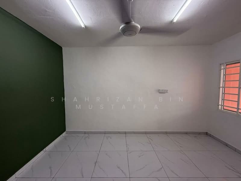 Rumah Teres 2 Tingkat untuk Dijual di Taman Bukit Jaya (Ulu Tiram) - Shahrizan Bin Mustaffa - Interior - PropertyGuru.com.my