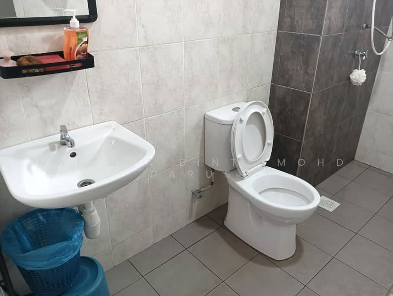 Condominium for Rent at Vista Bangi - Maizura binti Mohd Darus - Bathroom - PropertyGuru.com.my