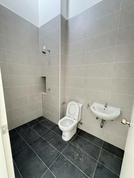 Rumah Teres 2 Tingkat untuk Disewa di Taman Ekoflora (Johor Bahru) - Jack Ching - Bathroom - PropertyGuru.com.my