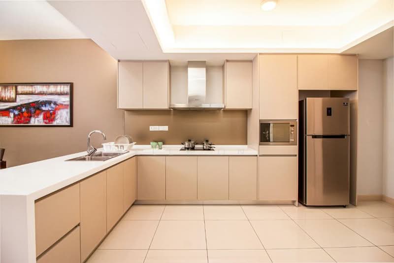 Service Residence for Sale at Suasana Bukit Ceylon / Raja Chulan Residences - Kelly Ong - Kitchen - PropertyGuru.com.my