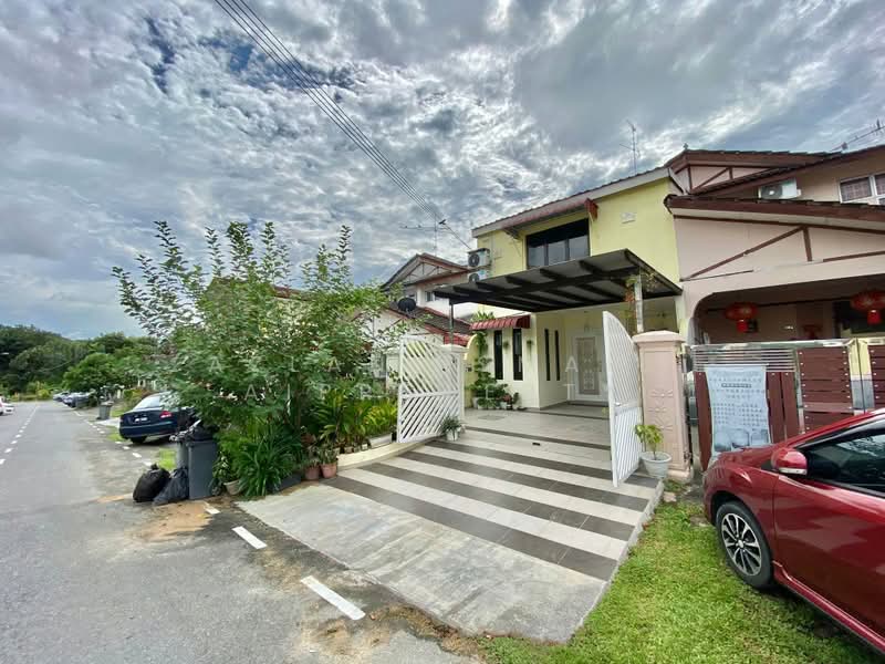 Rumah Teres 2 Tingkat untuk Dijual di Senai (Kulai) - Azlan Ismail aiproperty - Exterior - PropertyGuru.com.my