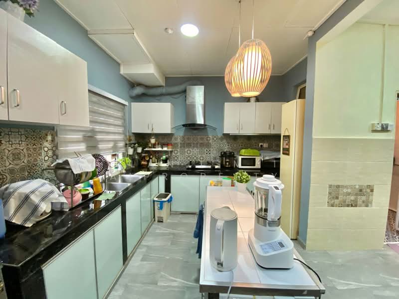 Rumah Teres 2 Tingkat untuk Dijual di Senai (Kulai) - Azlan Ismail aiproperty - PropertyGuru.com.my