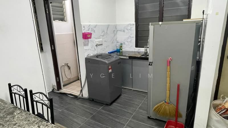 Flat for Rent at Desa Pinang 2 - JOYCE LIM - Kitchen - PropertyGuru.com.my