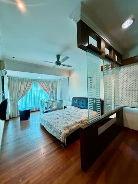 Rumah Berkembar untuk Dijual di Taman Perling (Perling) - William Tay - Bedroom - PropertyGuru.com.my