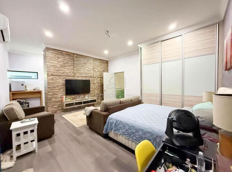 Rumah Berkembar untuk Dijual di S2 Heights (Seremban 2) - Rena Rahman - Bedroom - PropertyGuru.com.my