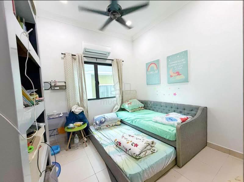 Rumah Berkembar untuk Dijual di S2 Heights (Seremban 2) - Rena Rahman - Bedroom - PropertyGuru.com.my