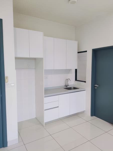 Service Residence for Sale at The Link 2 Residences - Boon Peng - Kitchen - PropertyGuru.com.my