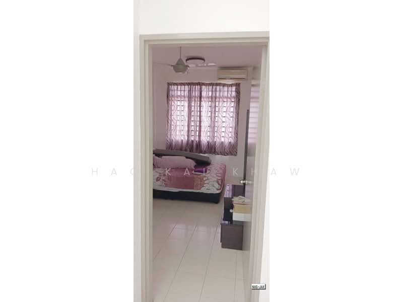 2-storey Terraced House for Sale in Setia Indah (Setia Alam) - Hao Kai Khaw - Bedroom - PropertyGuru.com.my