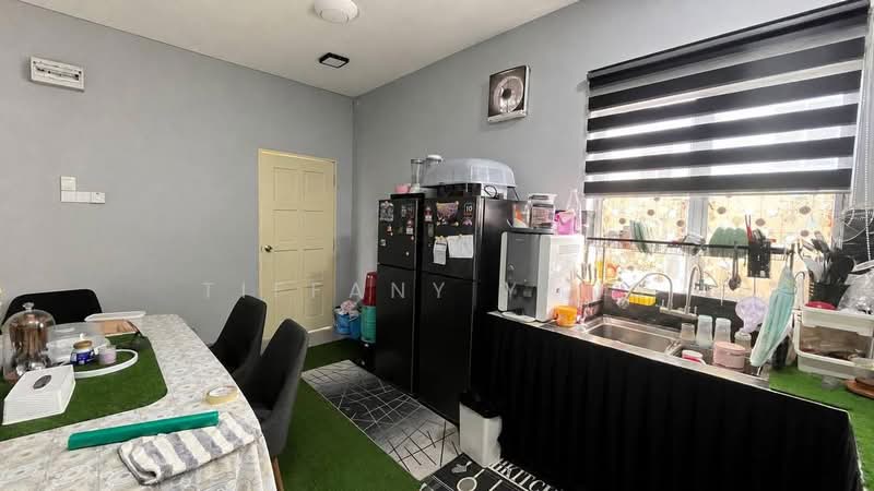 Rumah Teres 2 Tingkat untuk Dijual di Taman Bunga Raya (Serendah) - Tiffany Yang - Kitchen - PropertyGuru.com.my