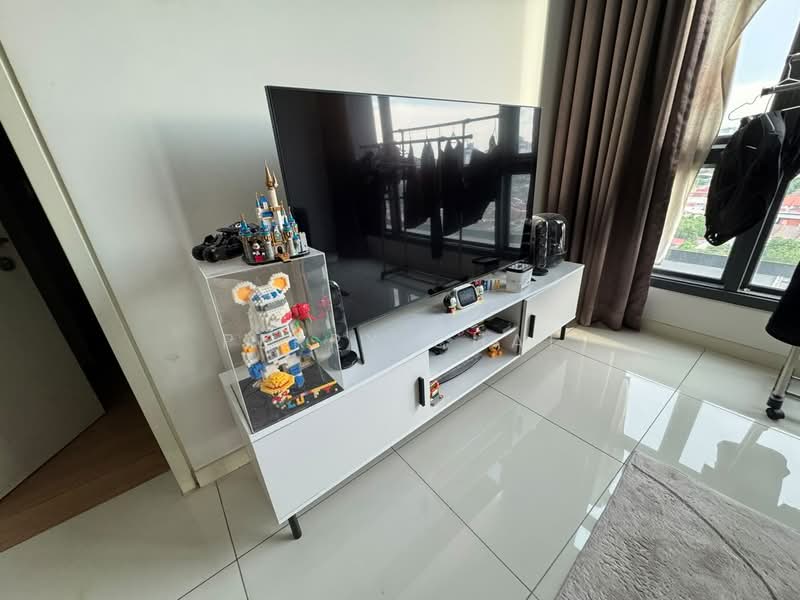 Kondominium untuk Disewa di Amanja - Perry Chai - Living Room - PropertyGuru.com.my