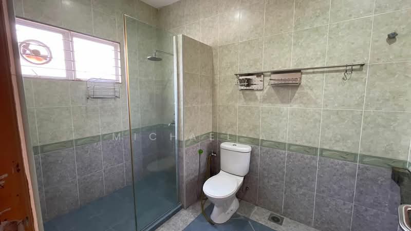 Bungalow House for Sale in Petaling Jaya (Selangor) - Michael Au - Bathroom - PropertyGuru.com.my