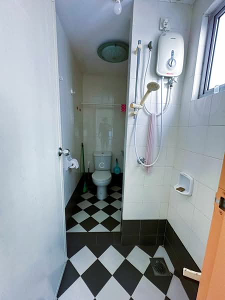 Servis Apartment untuk Dijual di The Embassy (Bangunan Duta Impian) - ERIC YAP - PropertyGuru.com.my