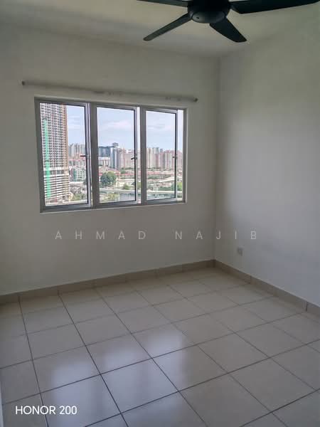 Kondominium untuk Disewa di Residensi Desa Satumas - Ahmad Najib - View - PropertyGuru.com.my