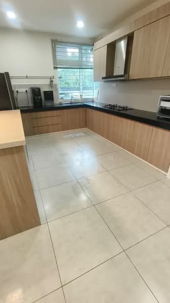 Semi-Detached House for Rent in Sepang (Selangor) - JUSTIN TAN - Kitchen - PropertyGuru.com.my