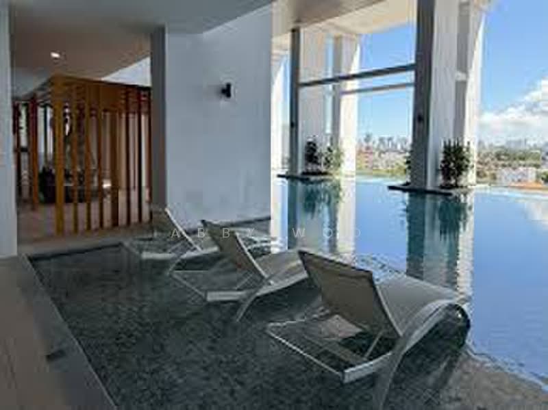 Kondominium untuk Disewa di Codrington Residence - Abby Woo - Pool - PropertyGuru.com.my