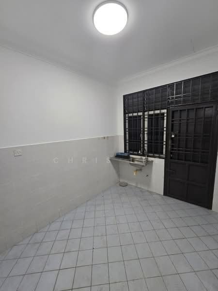 1-storey Terraced House for Rent in Bukit Indah (Iskandar Puteri (Nusajaya)) - Chris Lee - Kitchen - PropertyGuru.com.my
