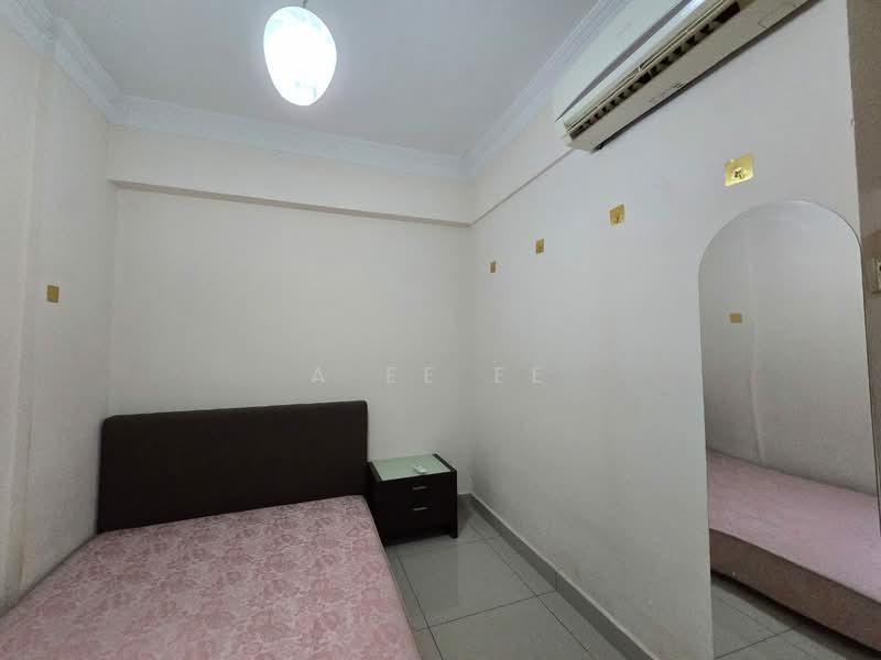 Kondominium untuk Dijual di Sunny Ville Condominium - A Ee Ee - Bedroom - PropertyGuru.com.my