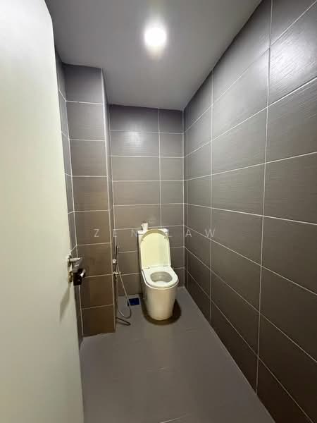 Kedai / Pejabat untuk Disewa di Bukit Jalil (Kuala Lumpur) - Zen Law - Bathroom - PropertyGuru.com.my