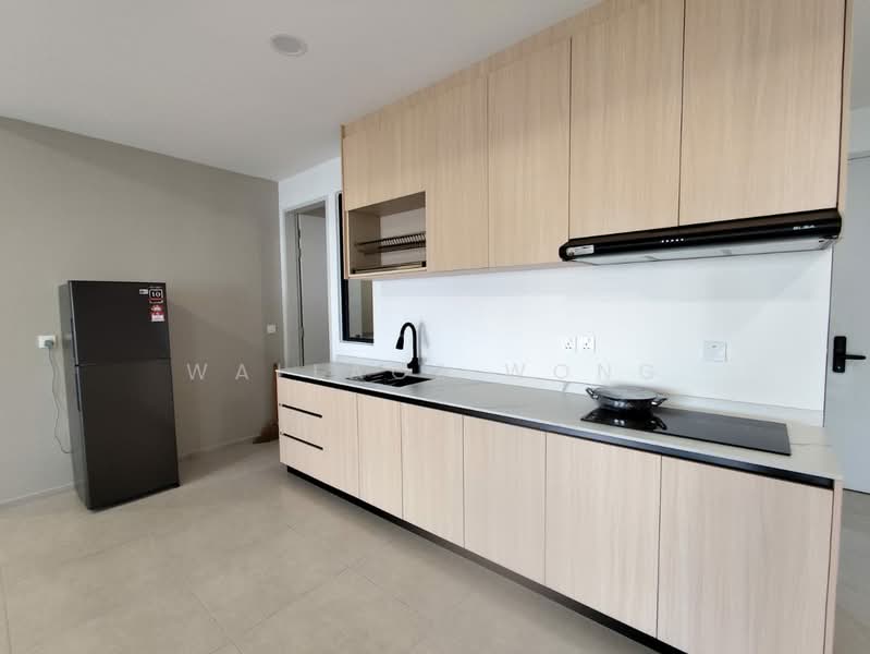 Condominium for Rent at EdgeWood Residences @ SkySanctuary - Wallace Wong - Kitchen - PropertyGuru.com.my