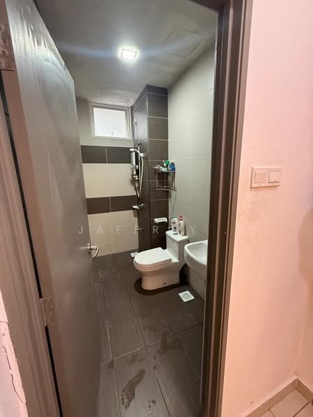 Kondominium untuk Disewa di M Condominium @ Larkin - Jaffrey . - PropertyGuru.com.my