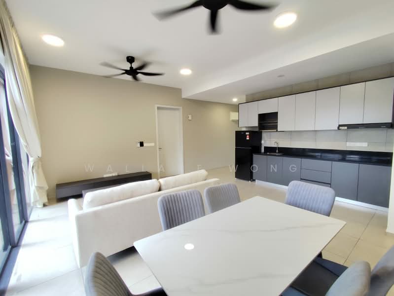 Kondominium untuk Disewa di EdgeWood Residences @ SkySanctuary - Wallace Wong - Living Room - PropertyGuru.com.my