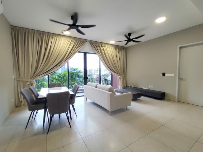 Kondominium untuk Disewa di EdgeWood Residences @ SkySanctuary - Wallace Wong - Living Room - PropertyGuru.com.my